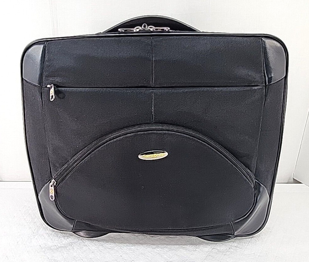 Samsonite Proteo Formal Briefcase 14”x17.5″x4″ Black Business Luggage