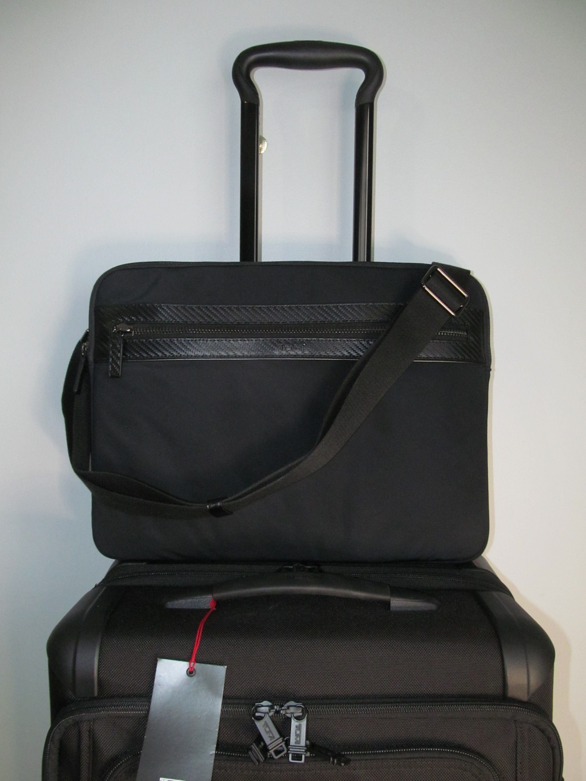TUMI Kalvin Executive Black Nylon-Leather 14″ Laptop Sleeve-Crossbody-Carbon NWT