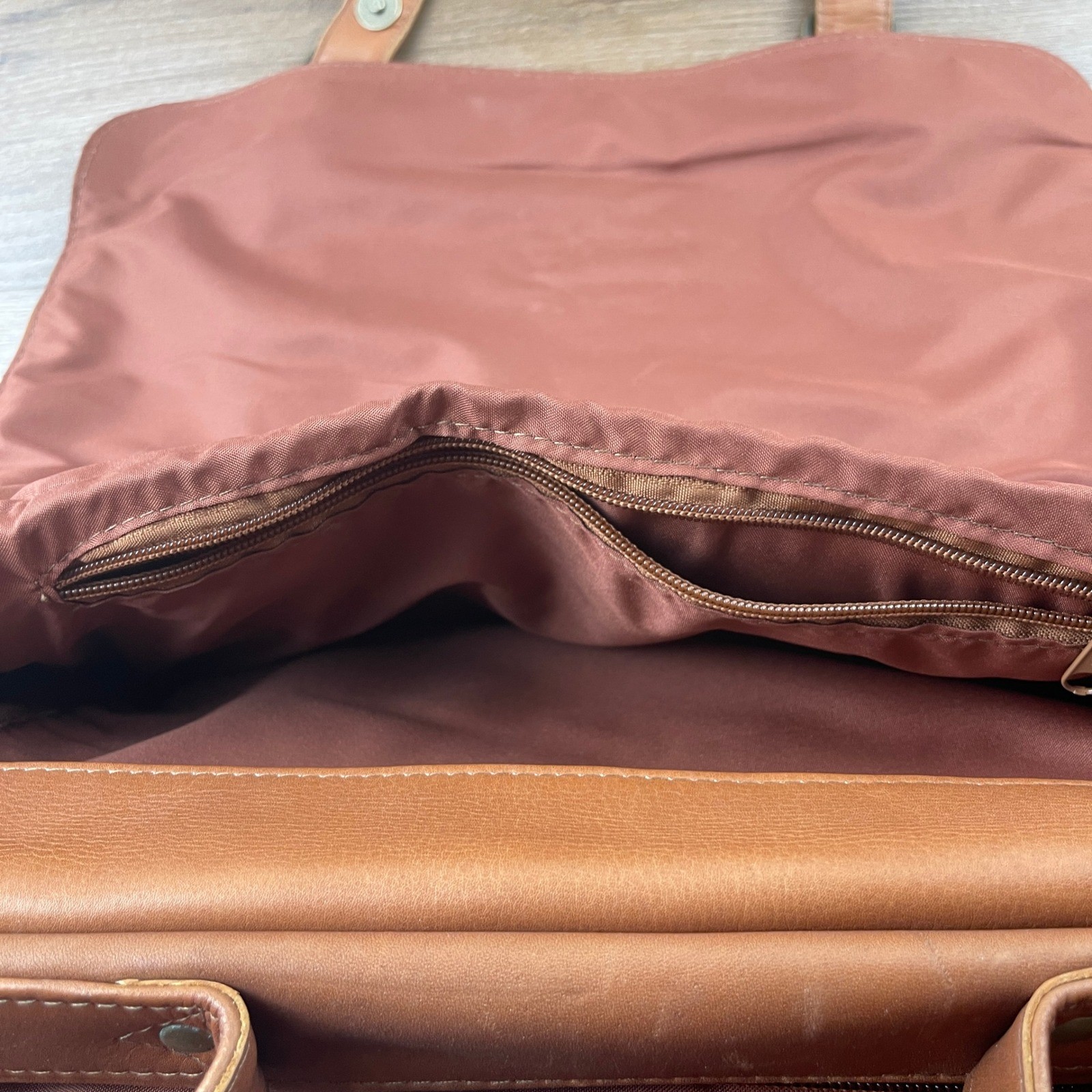 Vintage Leather Messenger Bag NCAA Final Four Houston 2011 A Nool Personalized