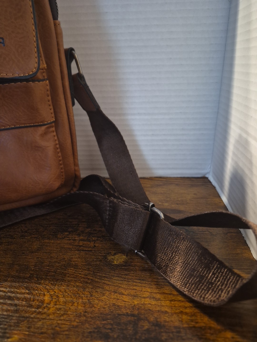 WEIXIER Crossbody Bag Men’s Shoulder/Crossbody Bag For Everyday It Travel, NEW!