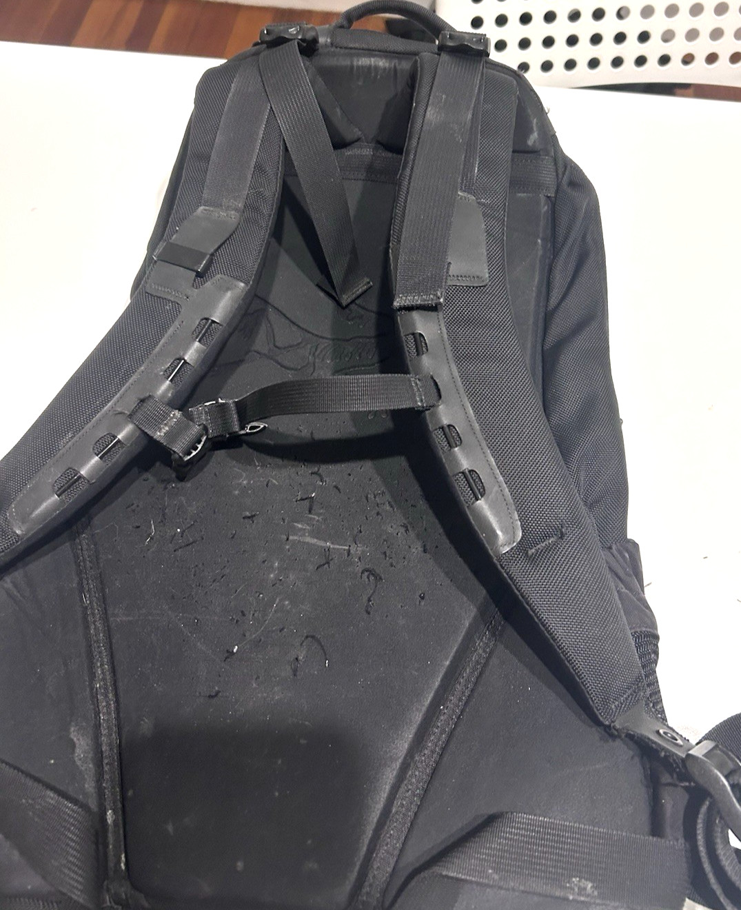 🔥 RARE Arcteryx CONCEPTS Backpack ARRO 22 Bag Hiking WATERPROOF 💥