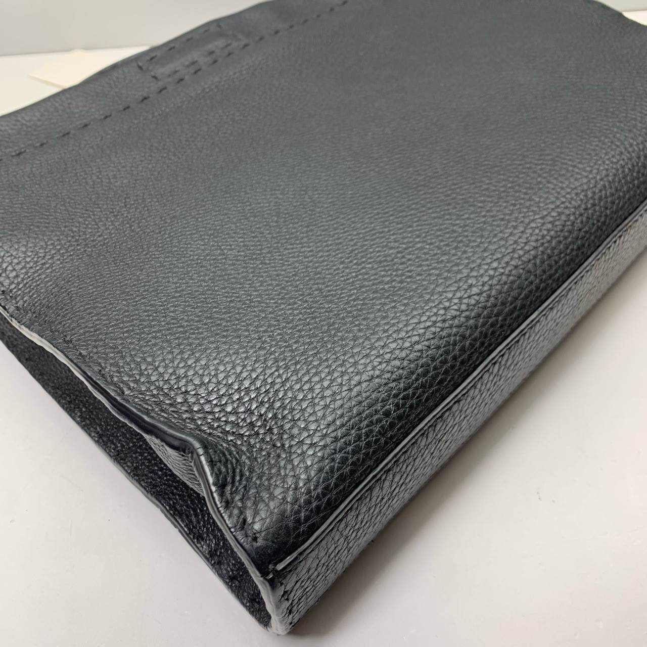 Fendi Pre-Owned Authentic Peekaboo Briefcase Black 36x27x5cm