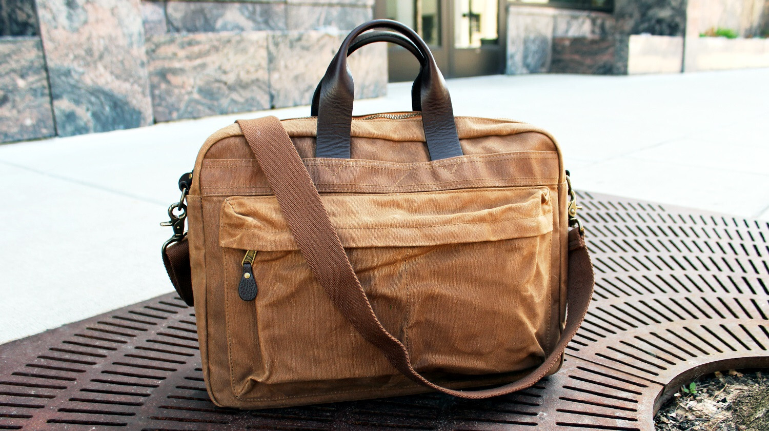 NEW NWT J. CREW MENS ABINGDON BRIEFCASE LAPTOP SHOULDER BAG BROWN KHAKI LEATHER