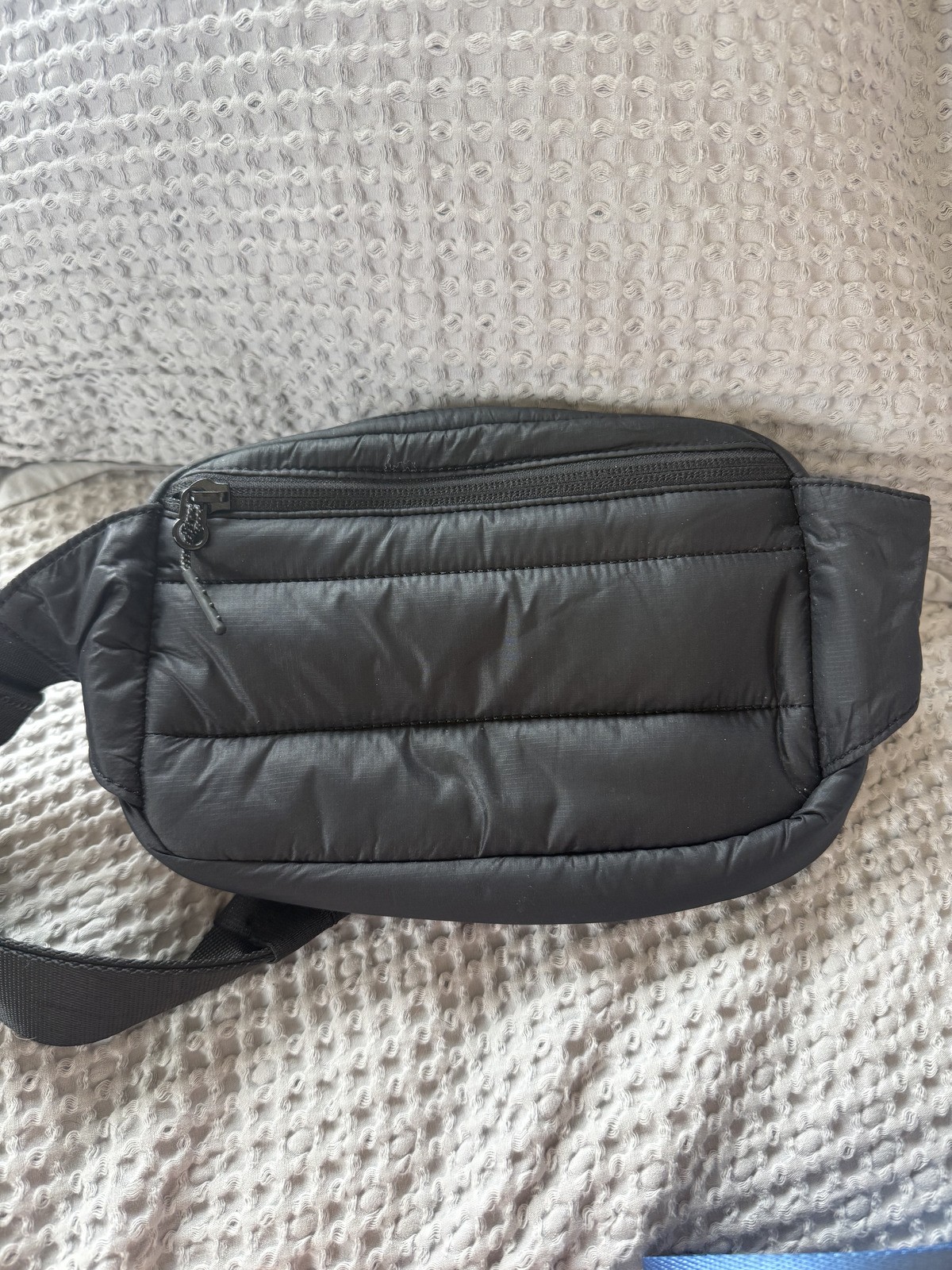 Lululemon Everywhere Belt Bag Black Large 2L Wunder Puff