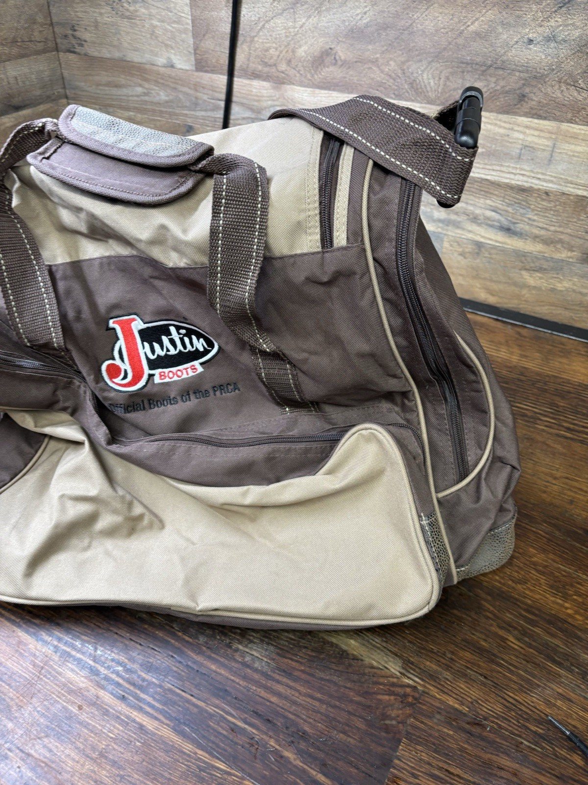 Justin Boots PRCA Rodeo Duffle Shoulder Bag Wrangler NFR Las Vegas 2012