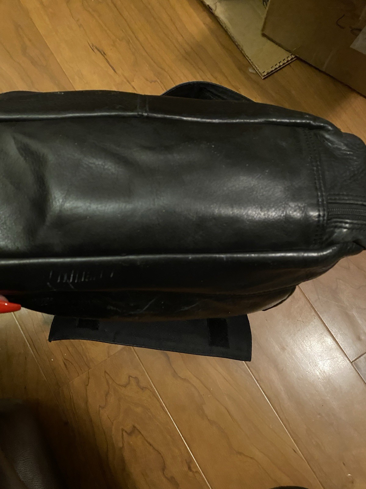 Kenneth Cole NY Black Soft Leather Zip Closure w Flap front pocket Backpack EUC