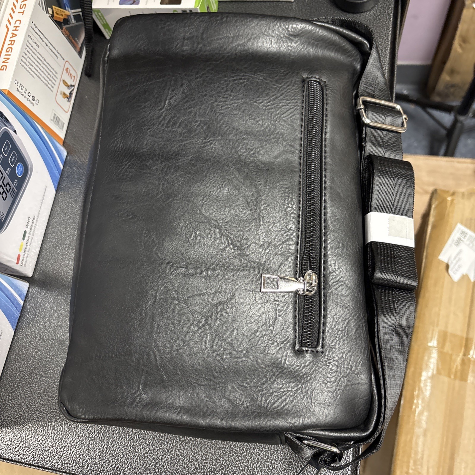 Weixier Mens Crossbody/ Shoulder Bag PU Faux Leather Blk
