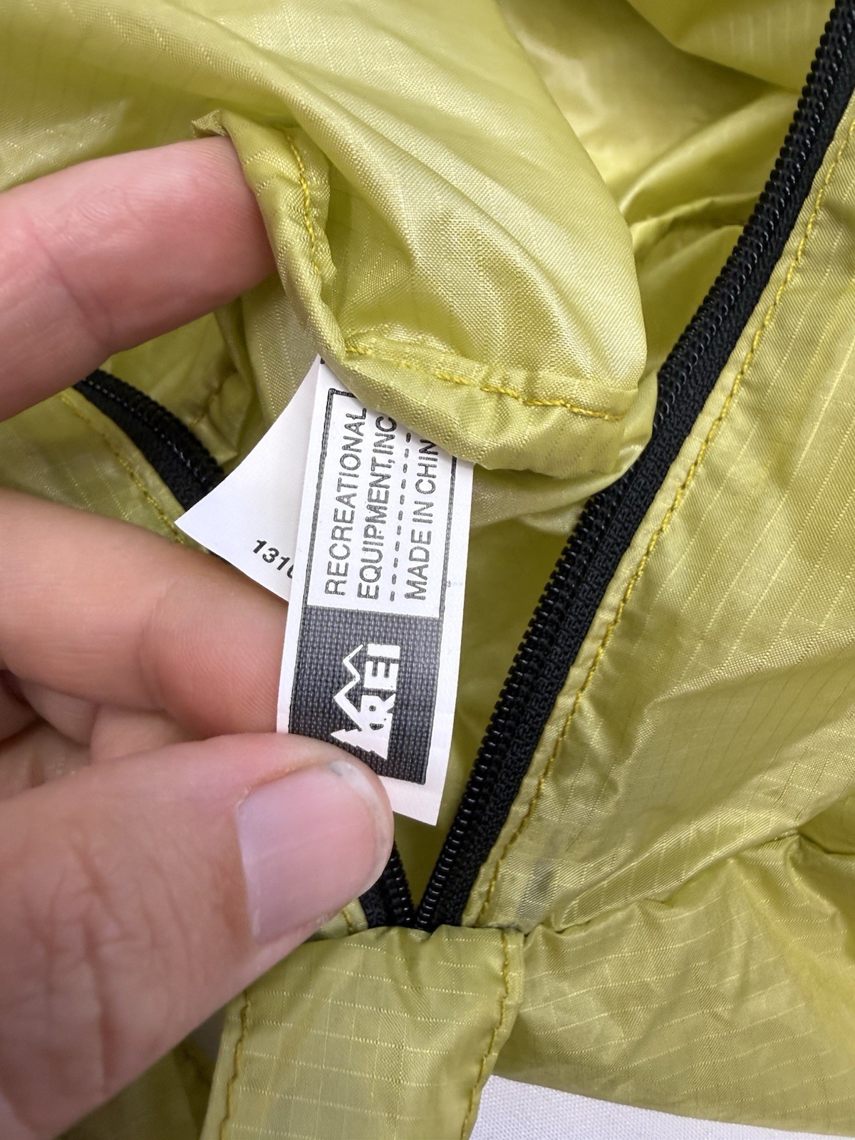REI Packable Lightweight Nylon Tote Purse Bag Foldable Travel Weekend Green