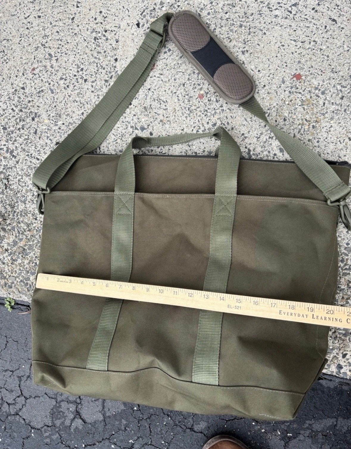 LL Bean Hunters Tote Canvas Large Bag Army Green Shoulder Strap 15×20 NEW