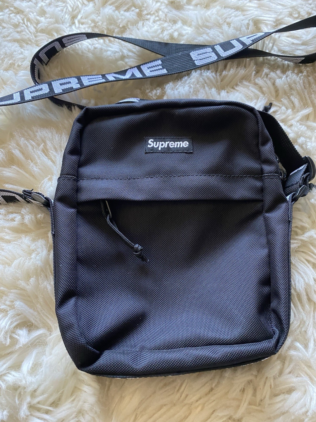 Supreme Shoulder Bag SS18 Black Side Bag One Size Men’s Nylon Cordura