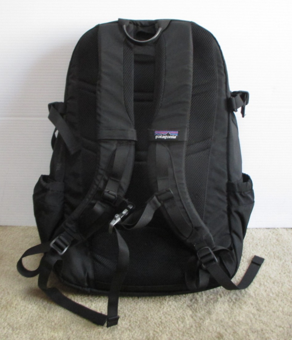 Patagonia Refugio 28 L Black Backpack