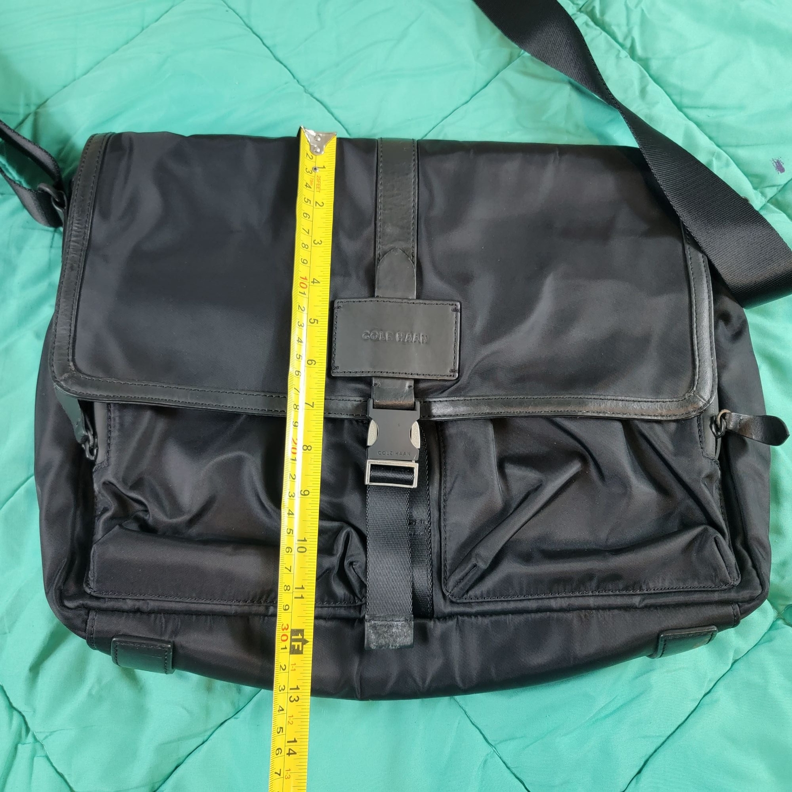Cole Haan Zerogrand Field Adults Unisex Black Messenger Bag Work Casual Formal