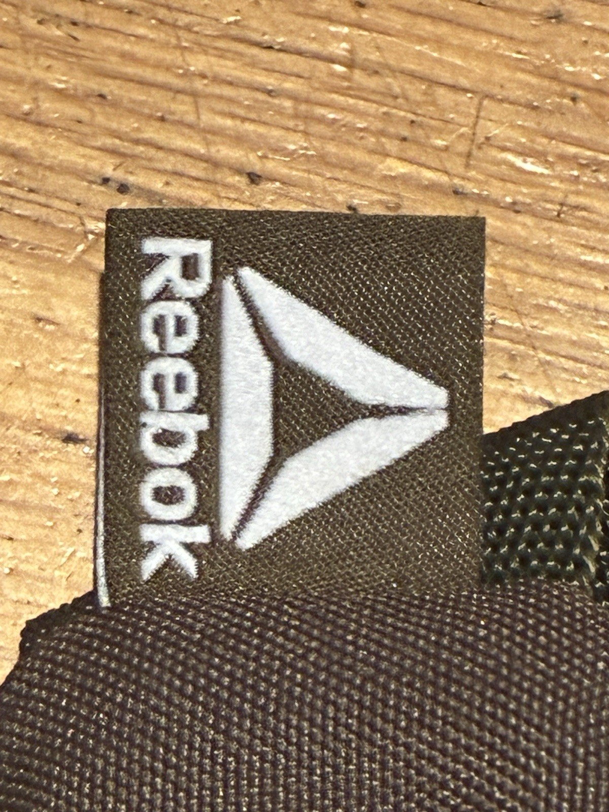 Reebok Waist Bag Fanny Pack Adjustable Strap Dark Brown/Olive Green Casual Clean