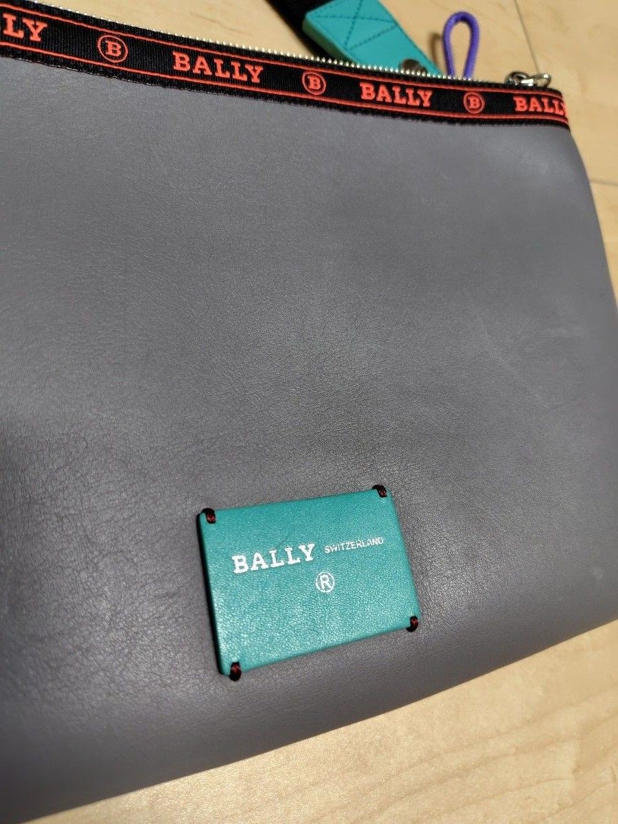 BALLY Shoulder Bag Sacoche Grey Crossbody Men’s Designer 19×28×2cm