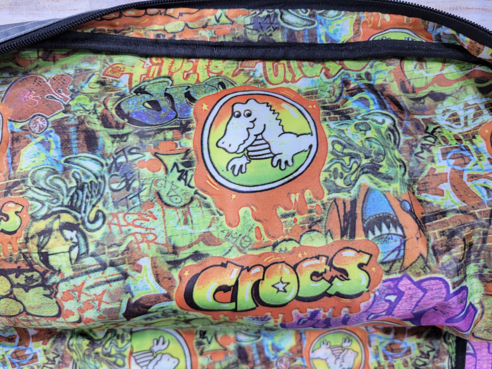 Crocs Green / Graffiti Print Messenger Laptop Crossbody Sling Bag