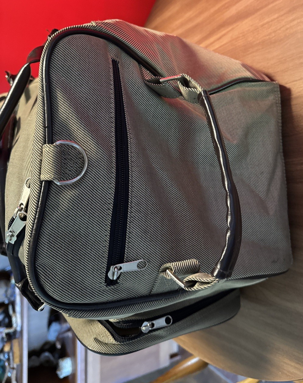Duffle Bag Frost Creek w/shoulder strap+handles, 17inx12inx6in 2outside pockets