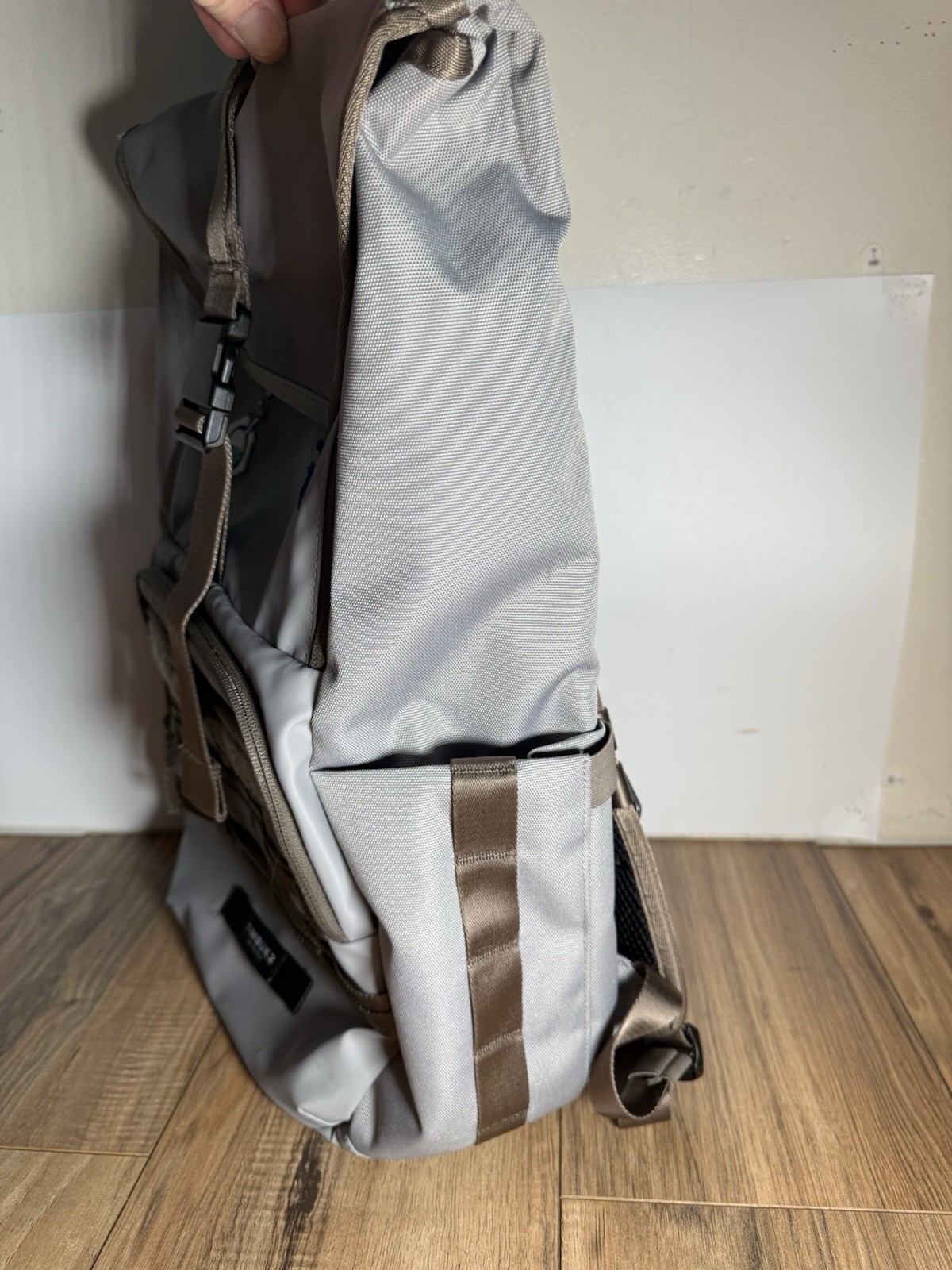 Timbuk2 Spire 2.0 23L Backpack Bike Commuter Bag with Laptop Sleeve Gray