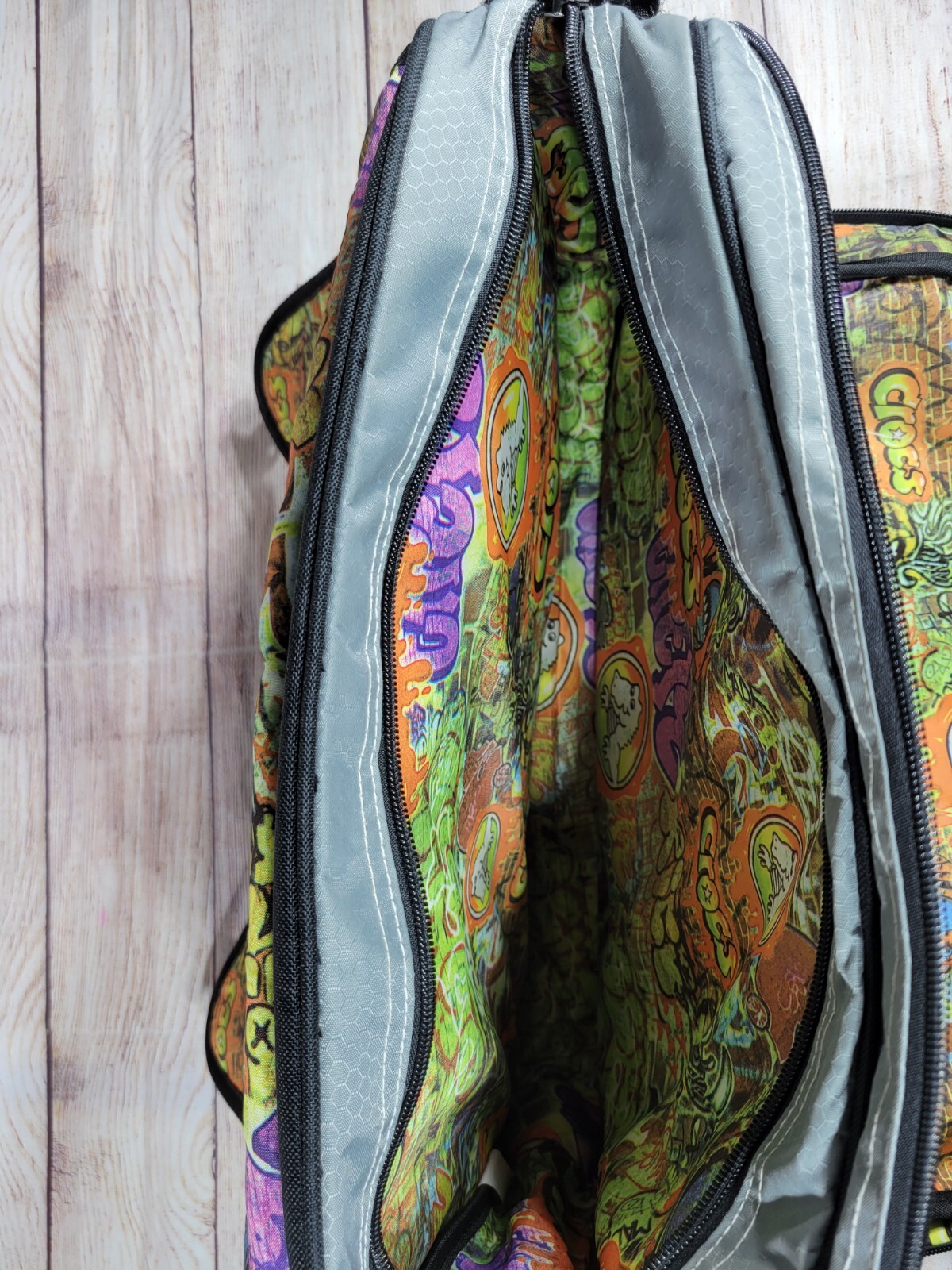 Crocs Green / Graffiti Print Messenger Laptop Crossbody Sling Bag