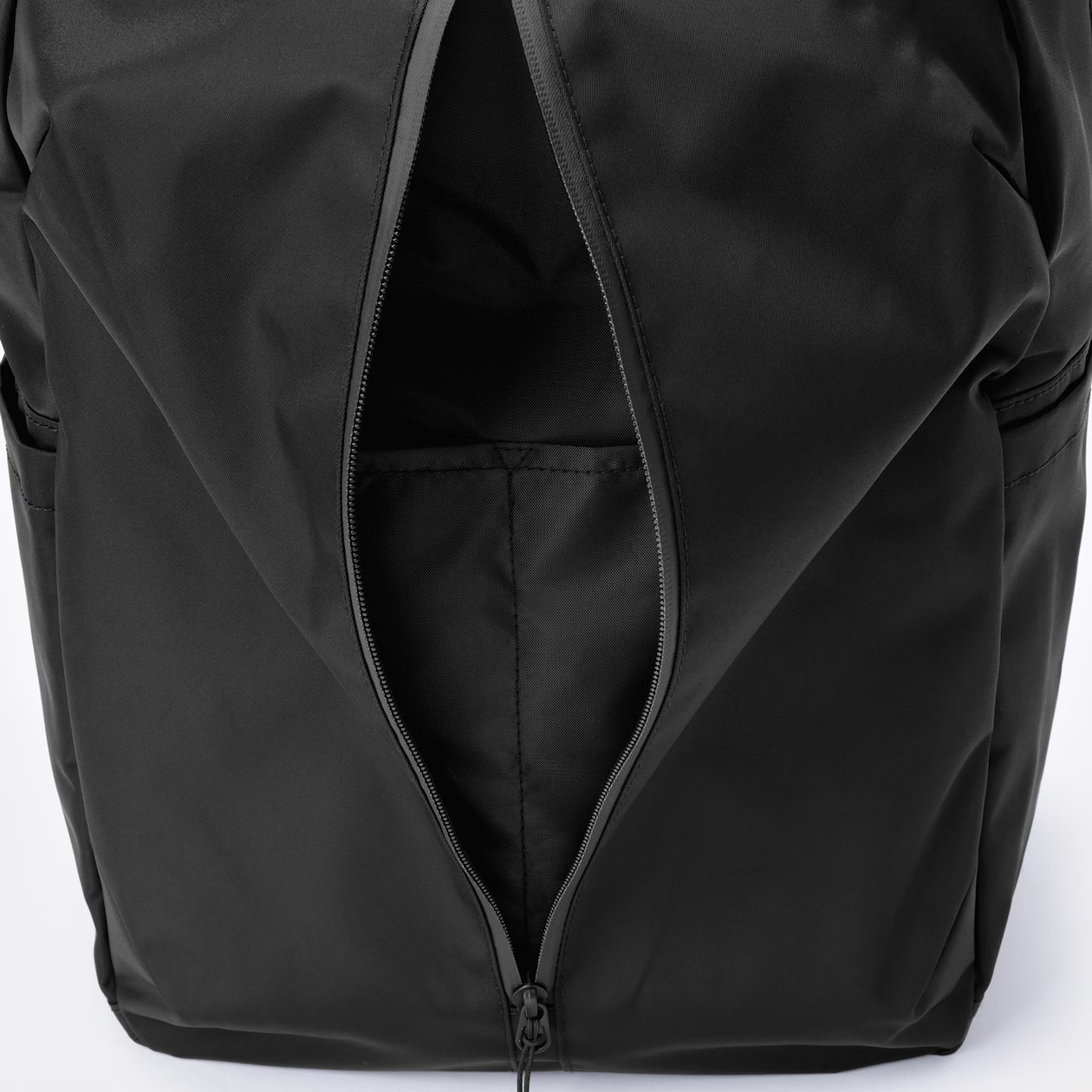 MUJI Water-Repellent Round Business Backpack 23-Litter 4-Pocket Unisex NWT