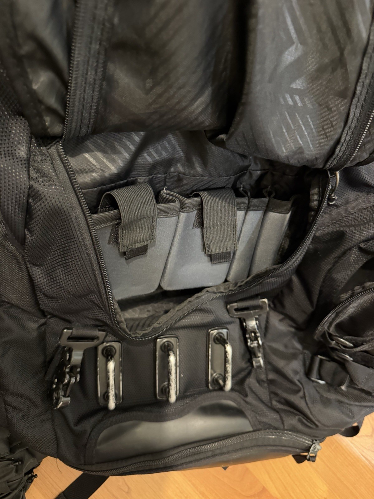 Oakley Stealth Black Kitchen Sink Backpack Heavy-Duty Travel Bag
