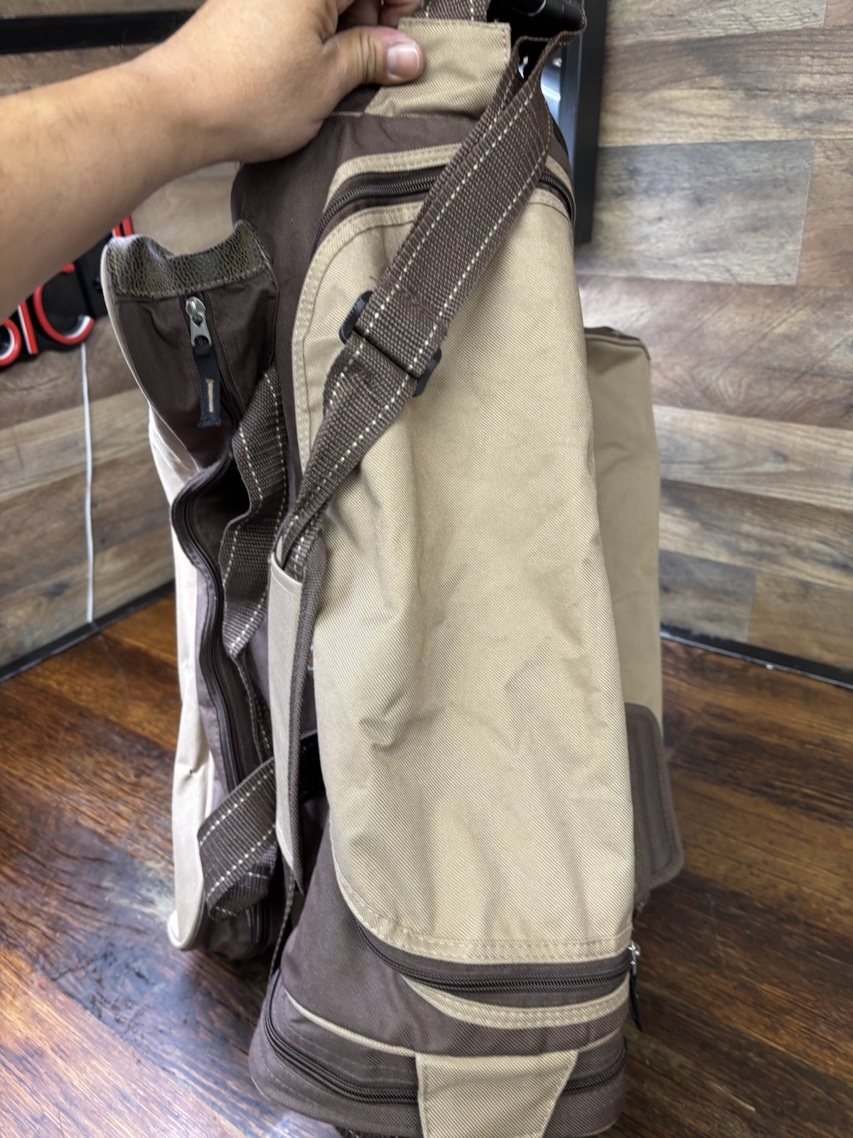 Justin Boots PRCA Rodeo Duffle Shoulder Bag Wrangler NFR Las Vegas 2012