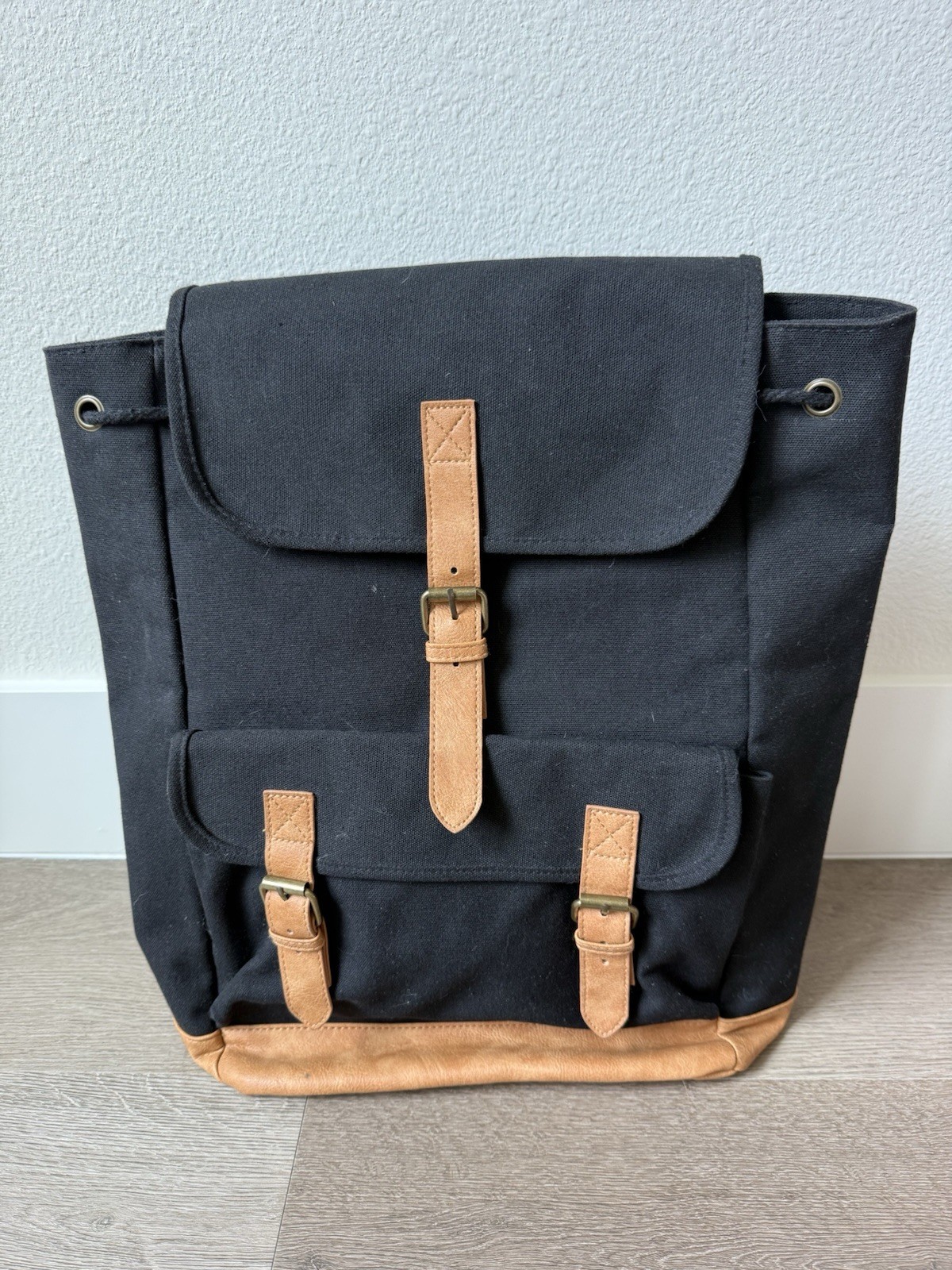 DSW Black Backpack Brown Trim Buckle/Drawstring, Adjustable, Pockets, Lined