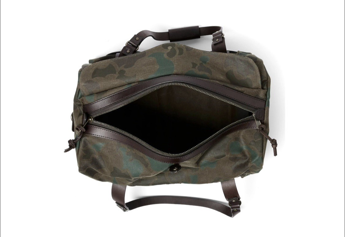 Filson Camouflage Duffle Bag Zip Closure Leather Handles Adjustable Strap