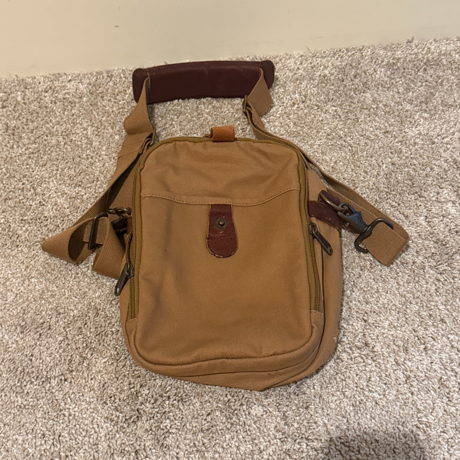 Duluth Trading Mens Satchel Bag Brown