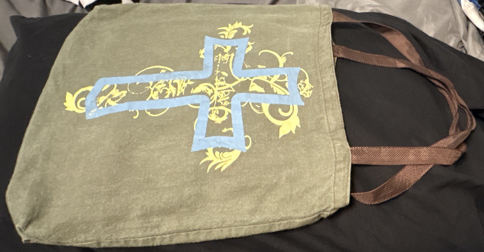 Green Large Shoulder Tote Bag w/ Shoulder Strap, Blue & Yellow Cross Graphic