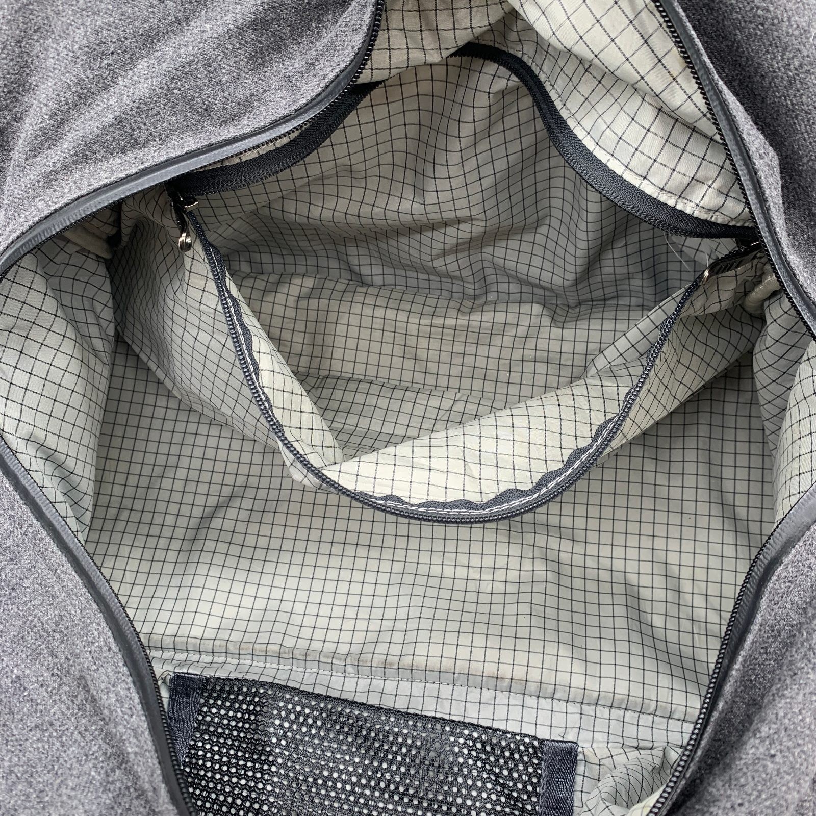 Lululemon Gray Heather Duffle Gym Bag w/ Shoulder Strap Multiple Pockets