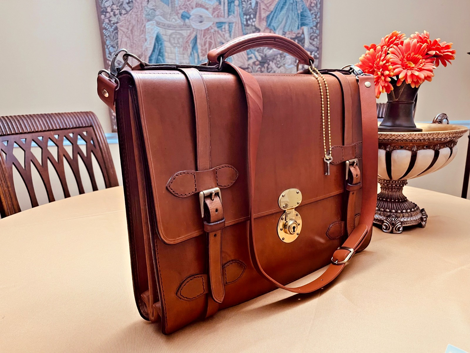 MACKENZIE “OFFICERS” Tan Bridle Leather Briefcase / Messenger Bag – SCOTLAND