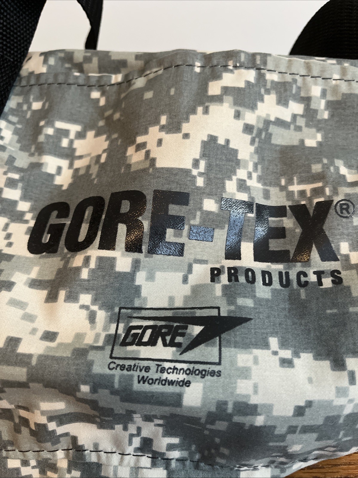 Gore-Tex Digital Camouflage Duffle Bag 9x15x9 in Black Shoulder Strap & Handles