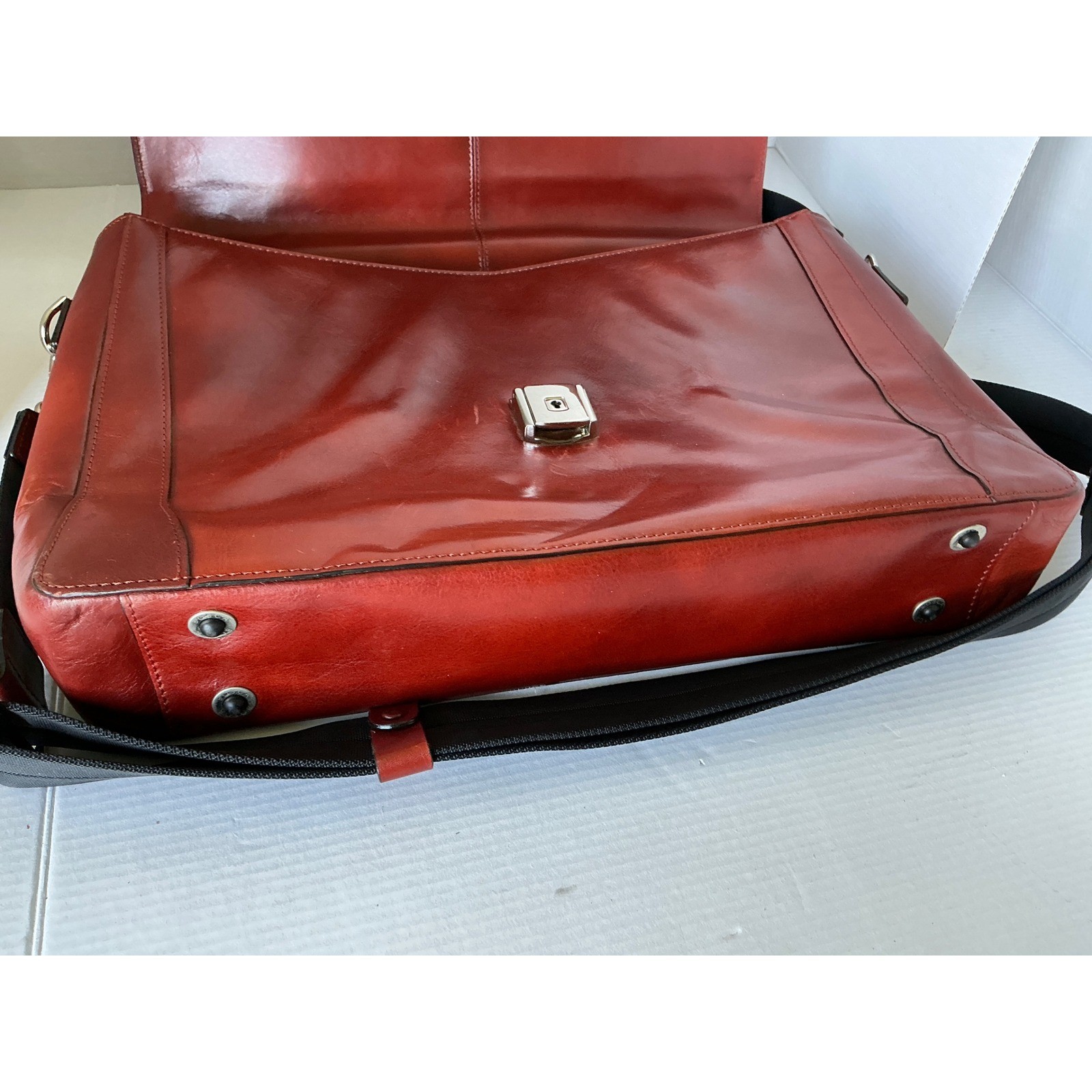 Bosca Leather Messenger Bag Amber Briefcase Laptop Crossbody Professional