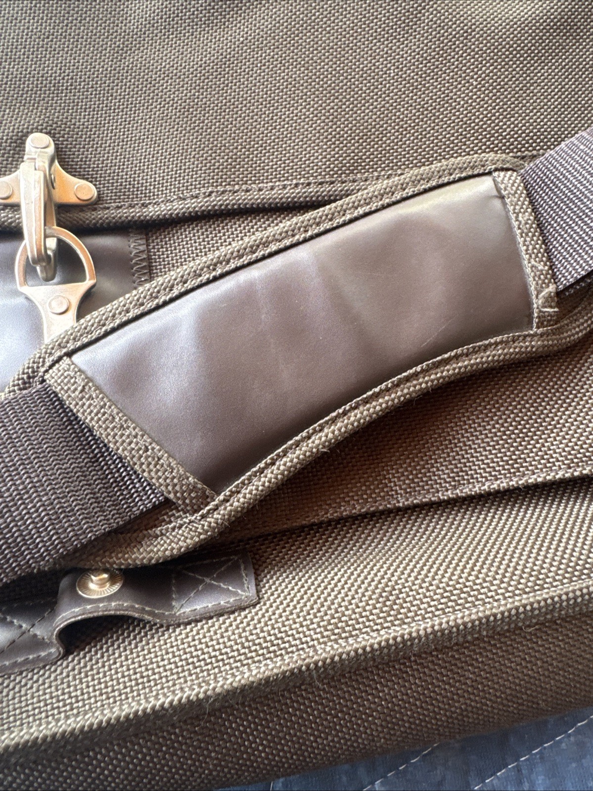 Khaki Green Thick Canvas Computer, Work Bag Strong Heavy Latch’s Lots Pockets