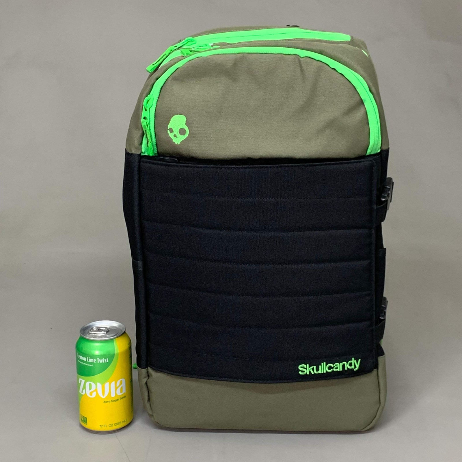 SKULLCANDY Heavy Duty Backpack 18″ x 12″ Green/Black SKDY1153