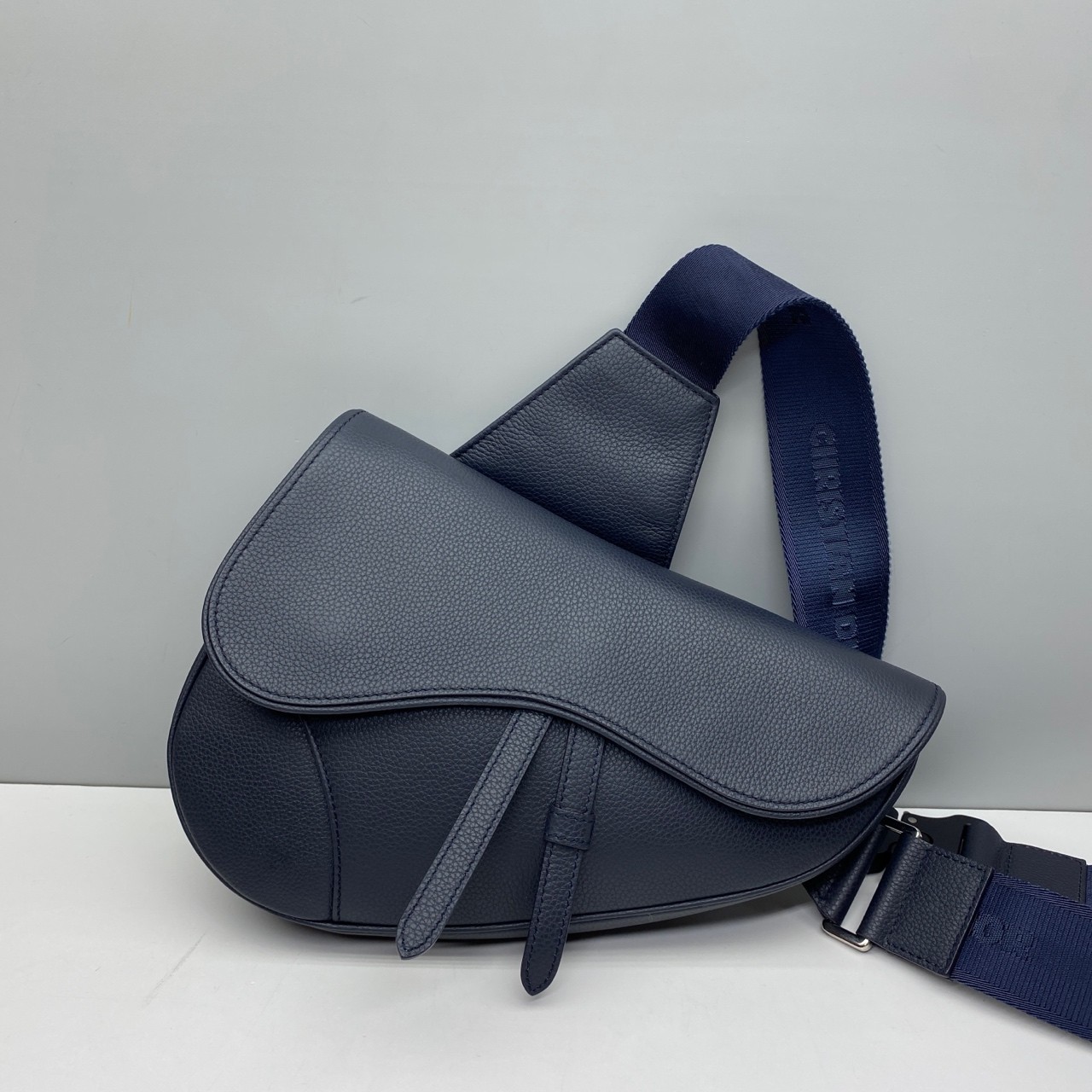 Dior Pre-Owned Authentic Saddle Bag Navy 27x20x5cm Cowhide