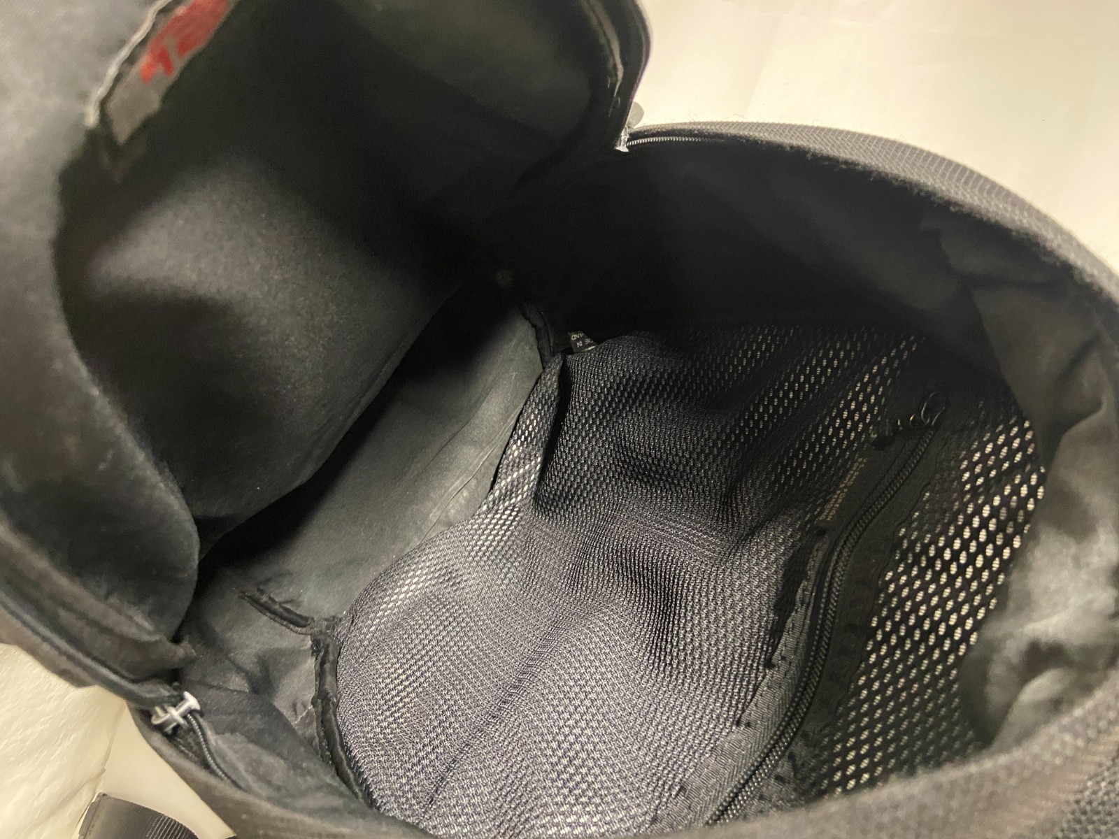 Tumi T2 Tech Backpack 513C Black Appr 16x11x8 Ballistic Nylon & Leather