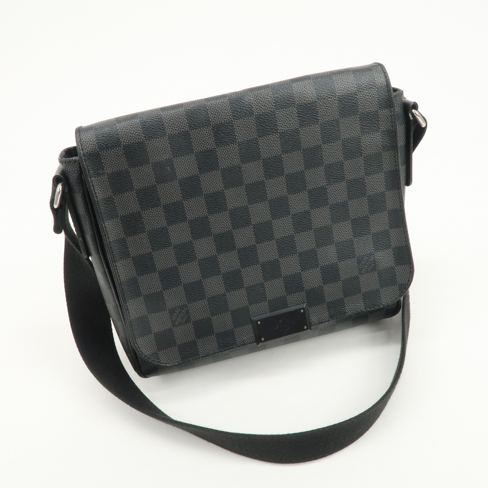 Louis Vuitton Damier Graphite District PM Shoulder Bag Noir N41260 Auth Used F/S