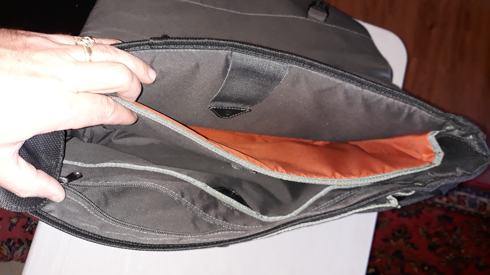 TUMI T-Tech Essential Gear Black Messenger Bag Laptop