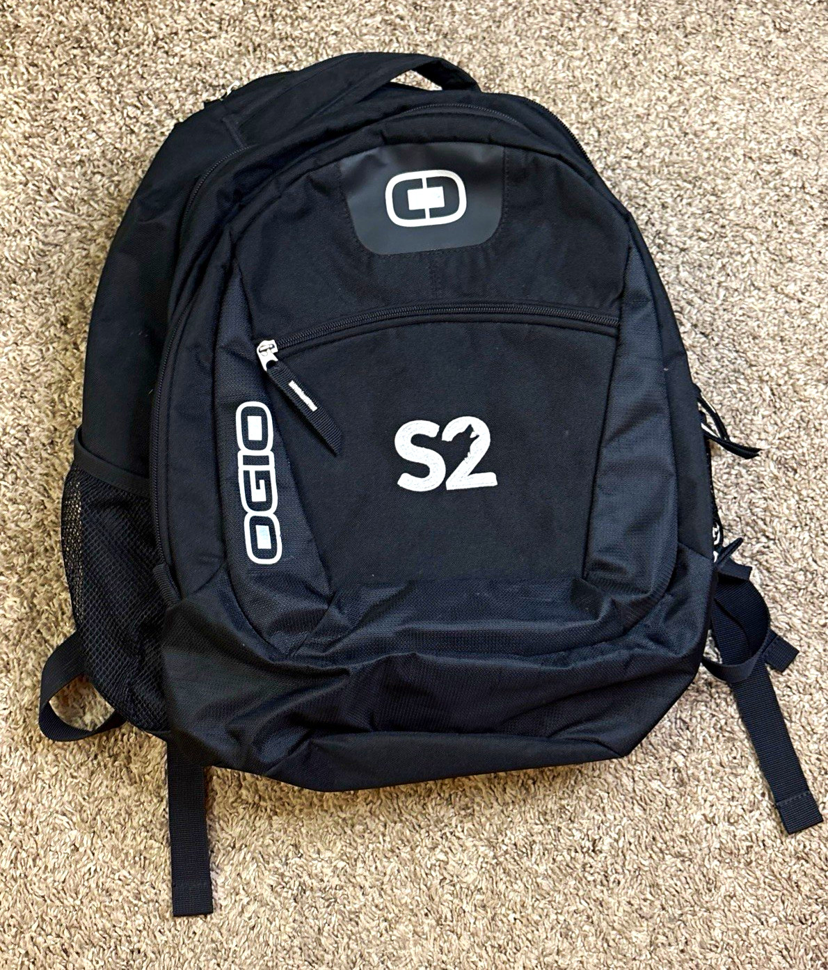 OGIO S2 Black Backpack Zip Adjustable Straps Outer Pockets Unisex Large