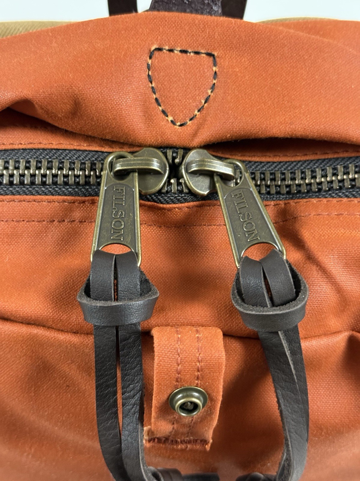 FILSON JOURNEYMAN BACKPACK RUST NWT
