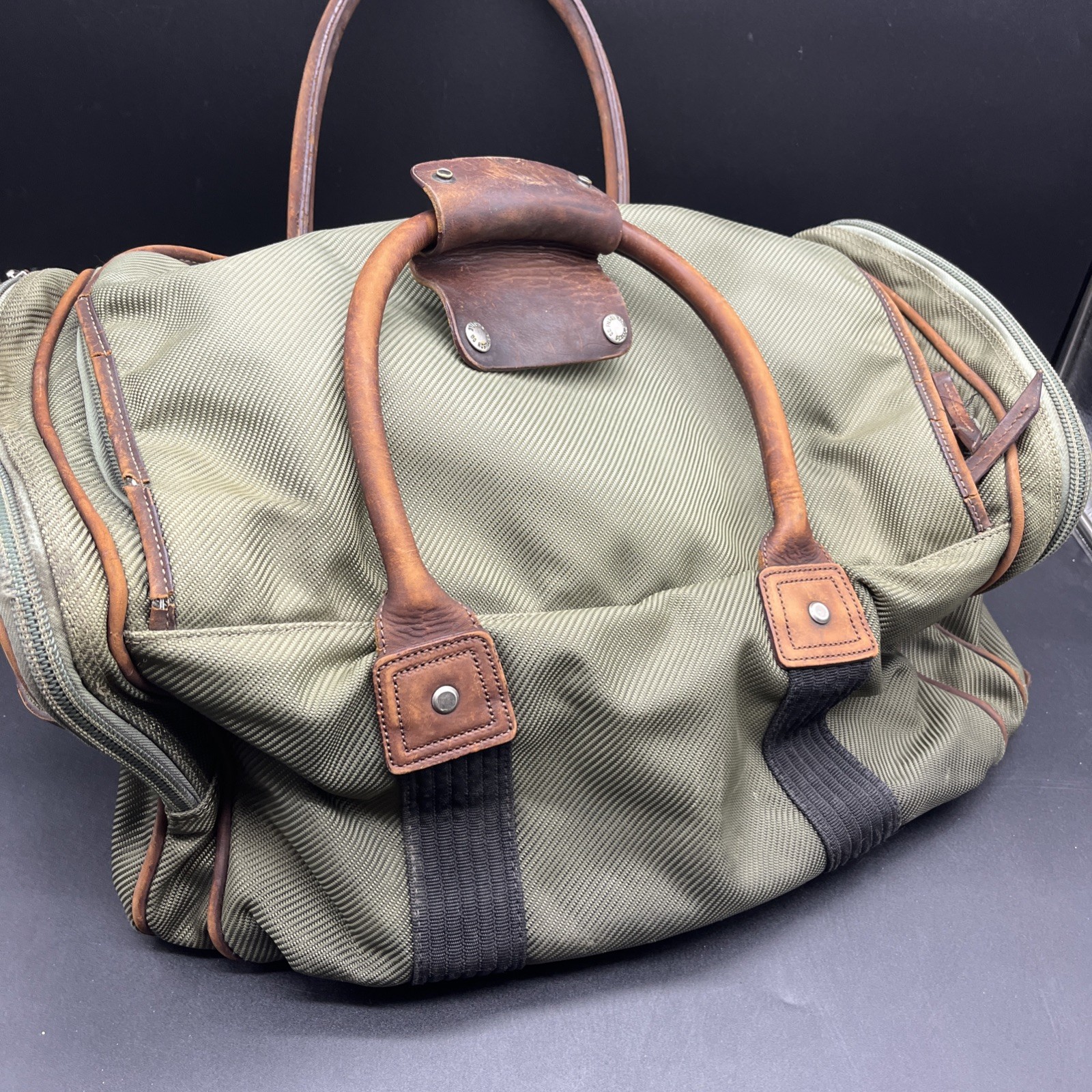 Filson Heritage Bag Passage Duffle Carry On Travel Rugged Green Floatplane