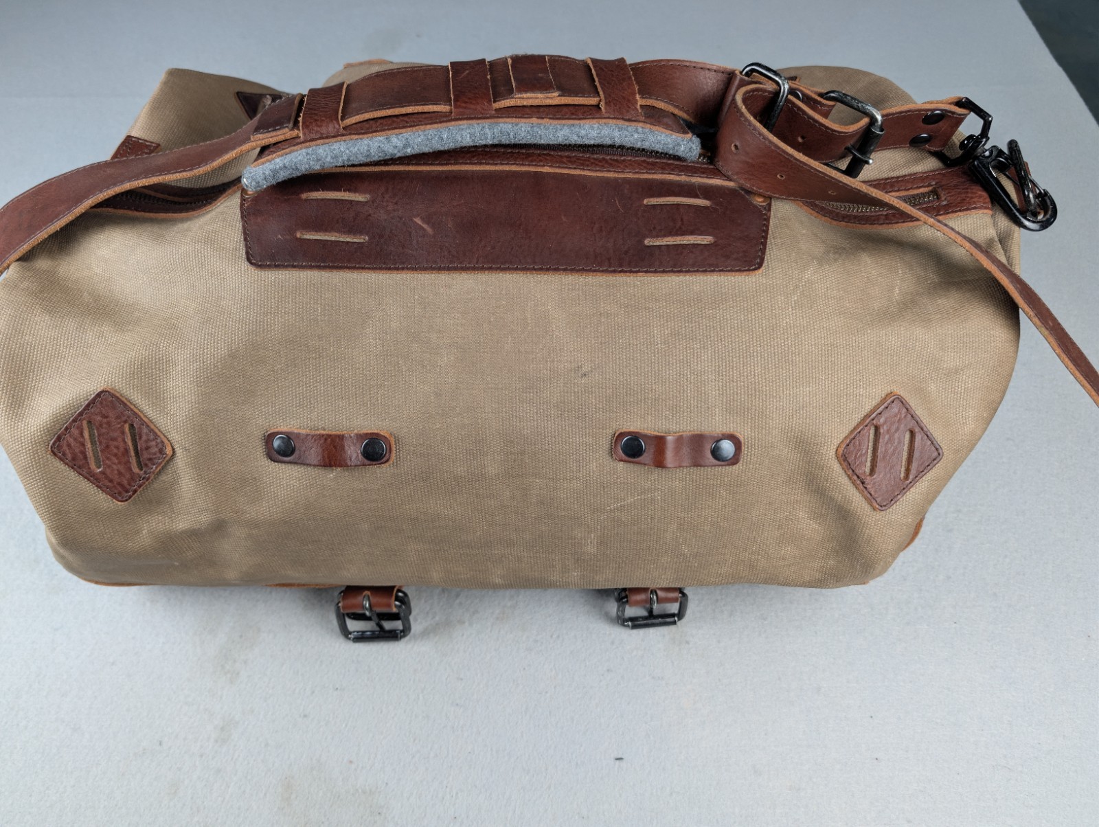 Buffalo Jackson Dakota Waxed Canvas Duffle Bag Leather Has Strap Missing Handles