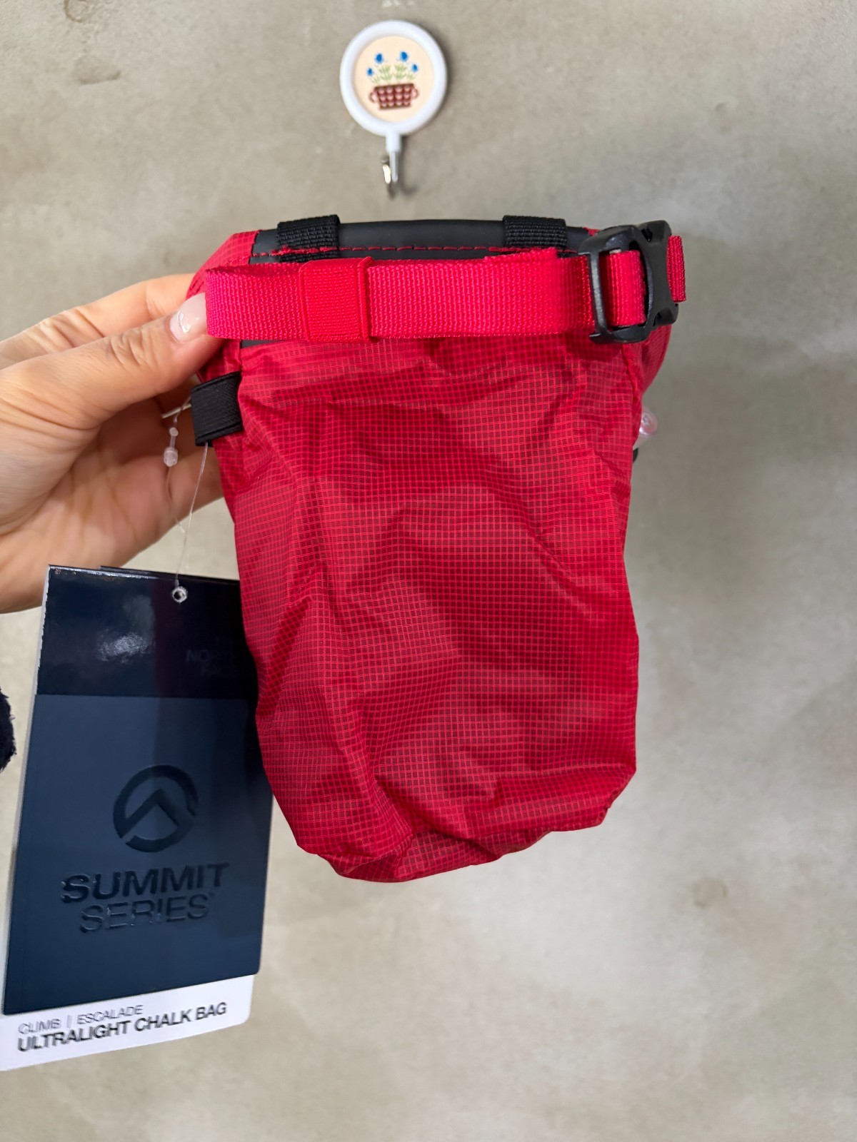 The North Face Summer Series Ultralight Chalk Bag Sports Climbing Red NN2PR96A