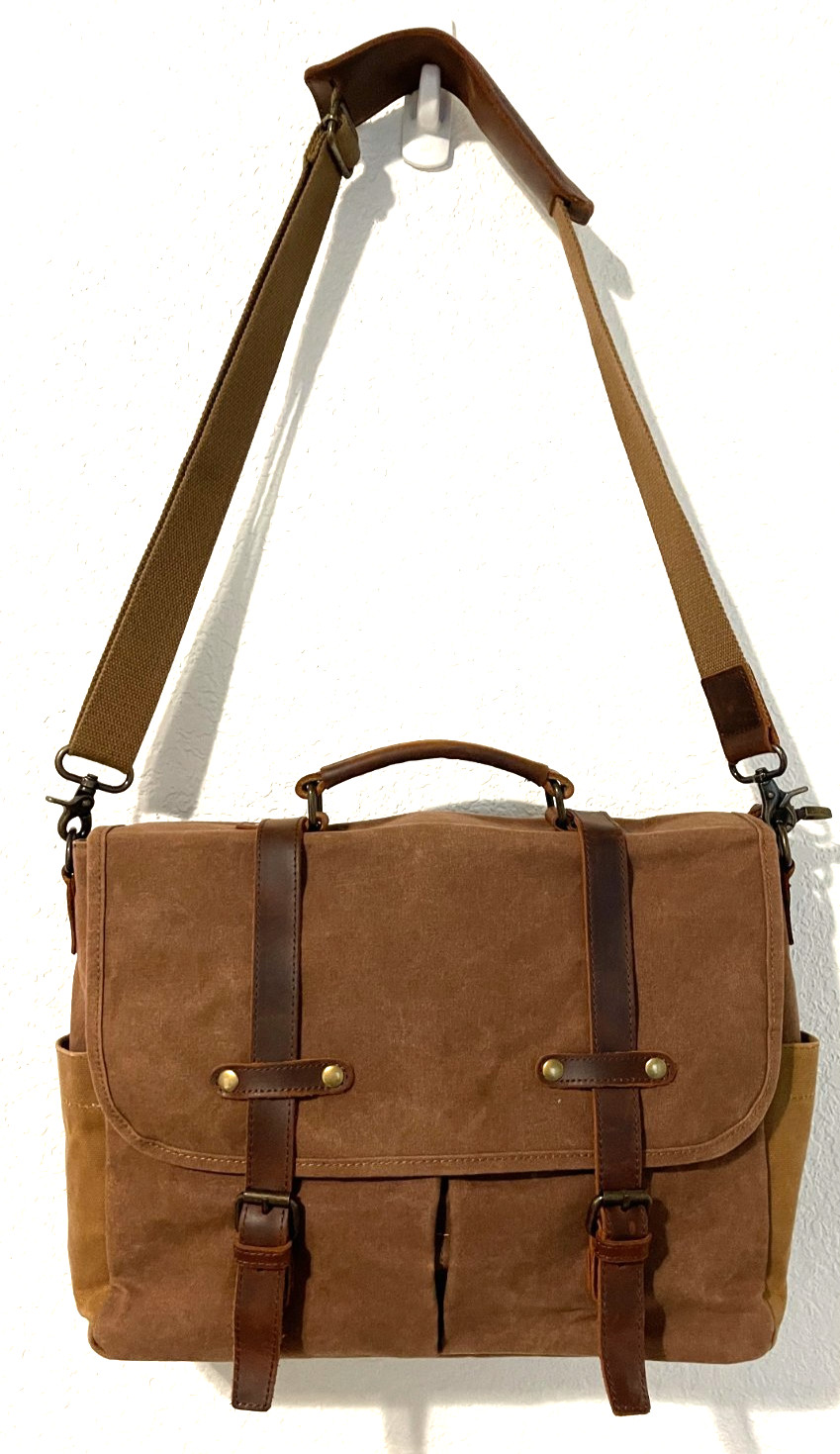 Newhey Messenger Laptop Bag Leather Accents Waxed Canvas Laptop Brown 15.5 Inch