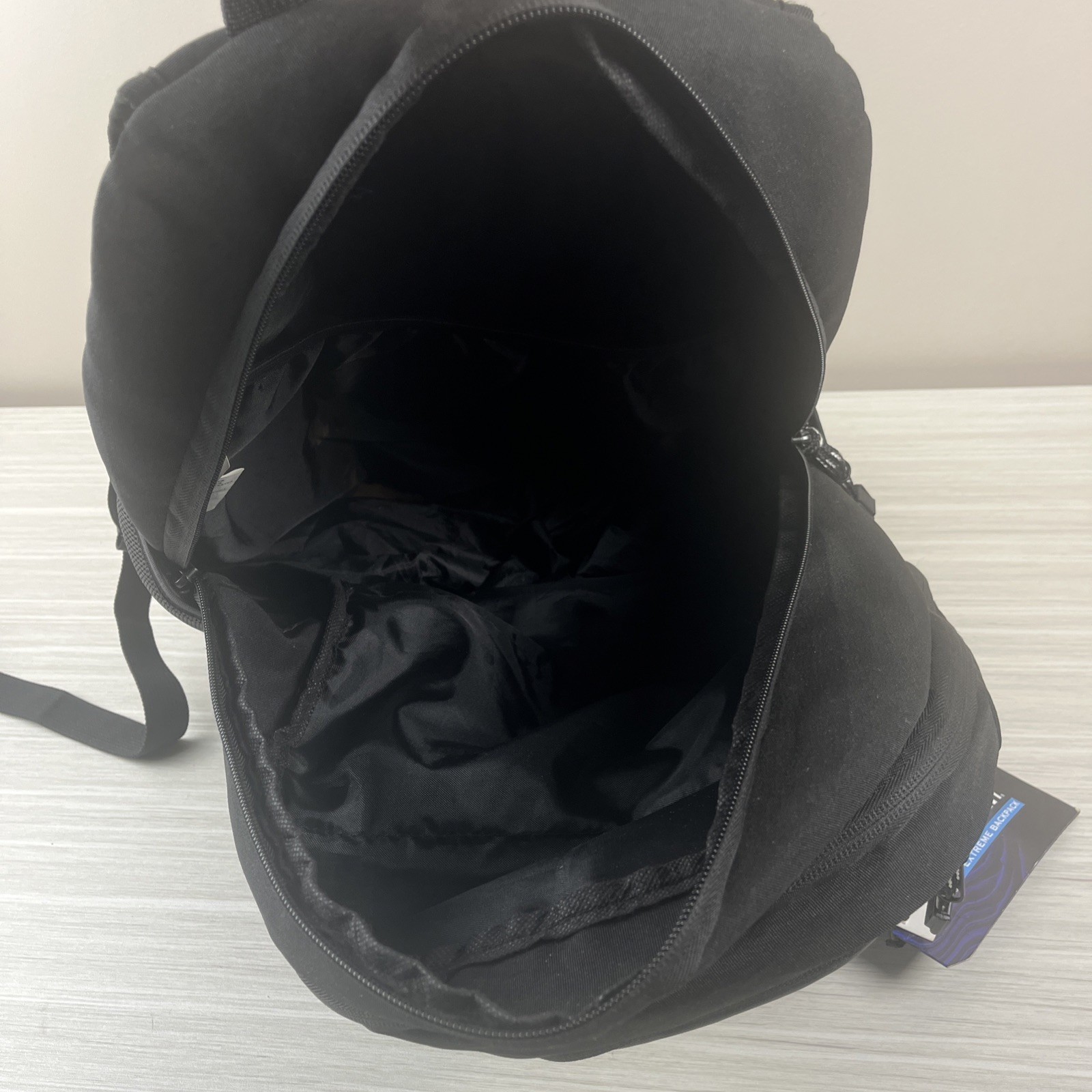 Eastsport Extreme Sport Backpack Black Shoe/Laundry Compartment Padded