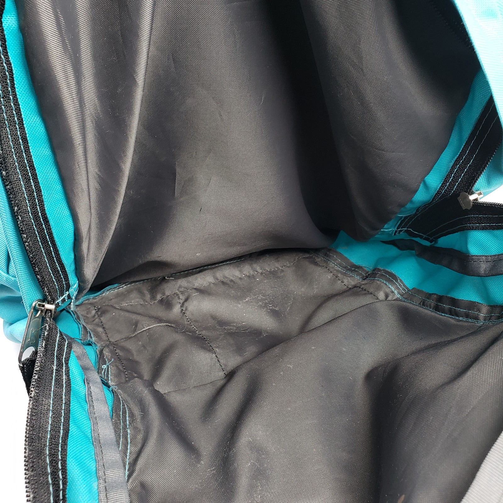 JanSport Big Student Turquoise Mammoth Blue Multi Use Carry Book Bag Backpack