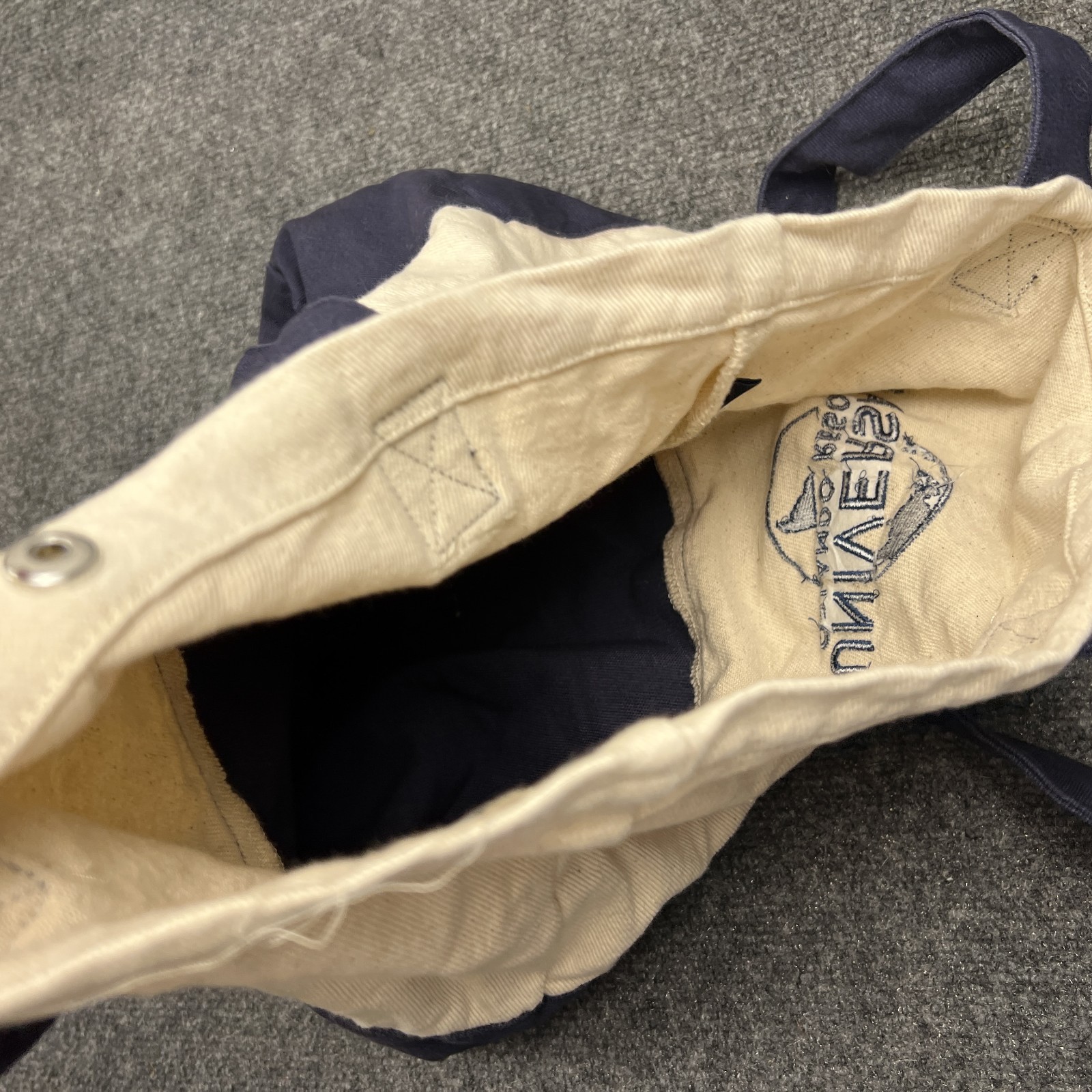 Universal Orlando Resort Big Logo Two-Tone Tote Bag Blue White