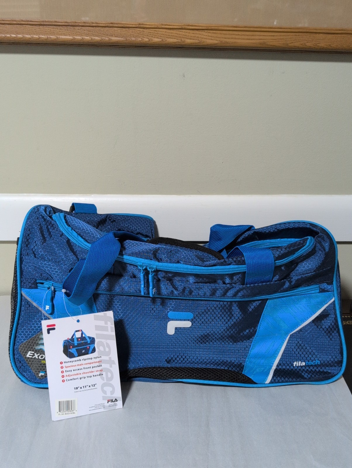 Fila Sport Duffel Drone Filatech Small Bag 19″ L X 11″ W X 12″ H. NEW With Tags