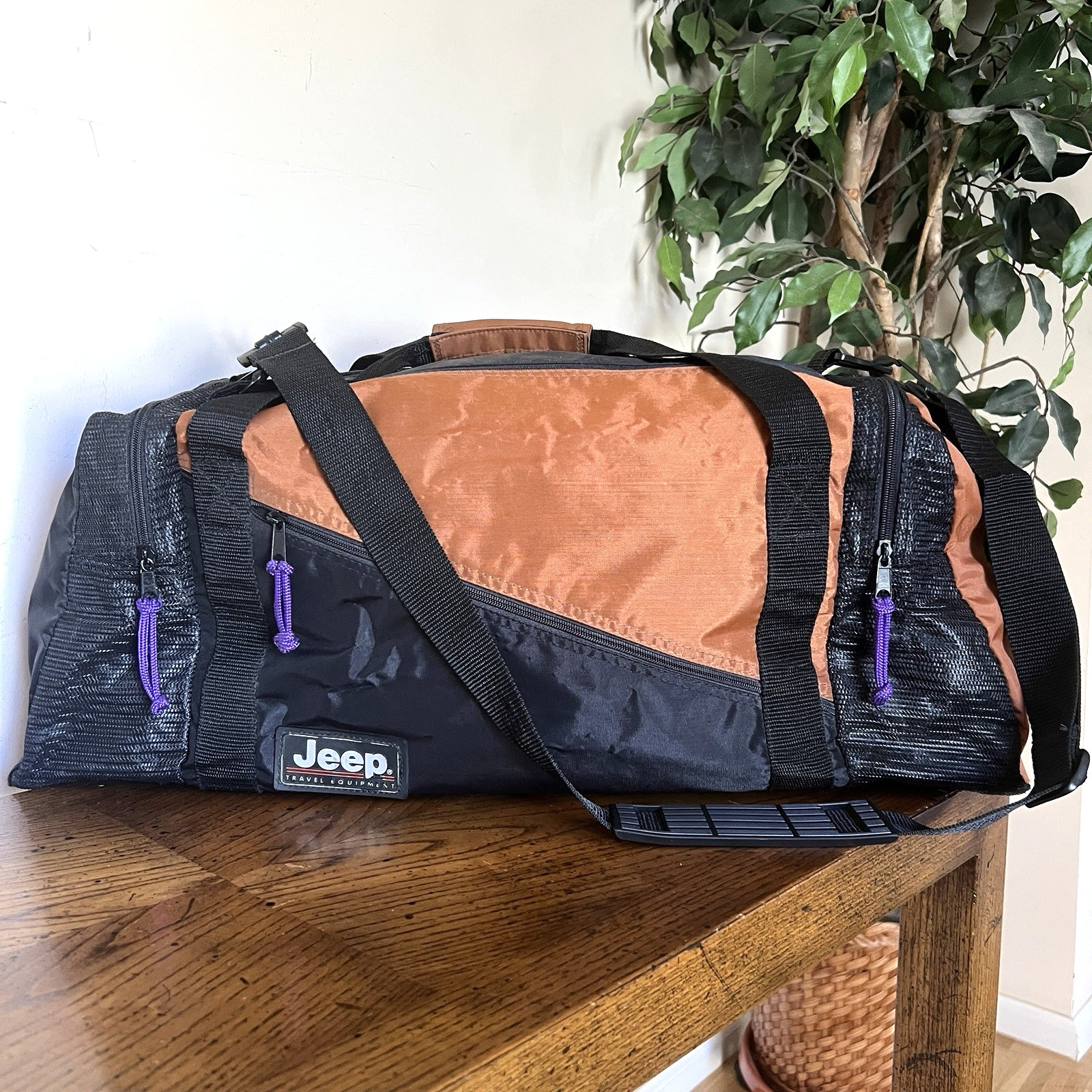 Jeep Duffel Bag Travel Equipment Multicolor Streetwear Gym Work Hike Vintage 90s